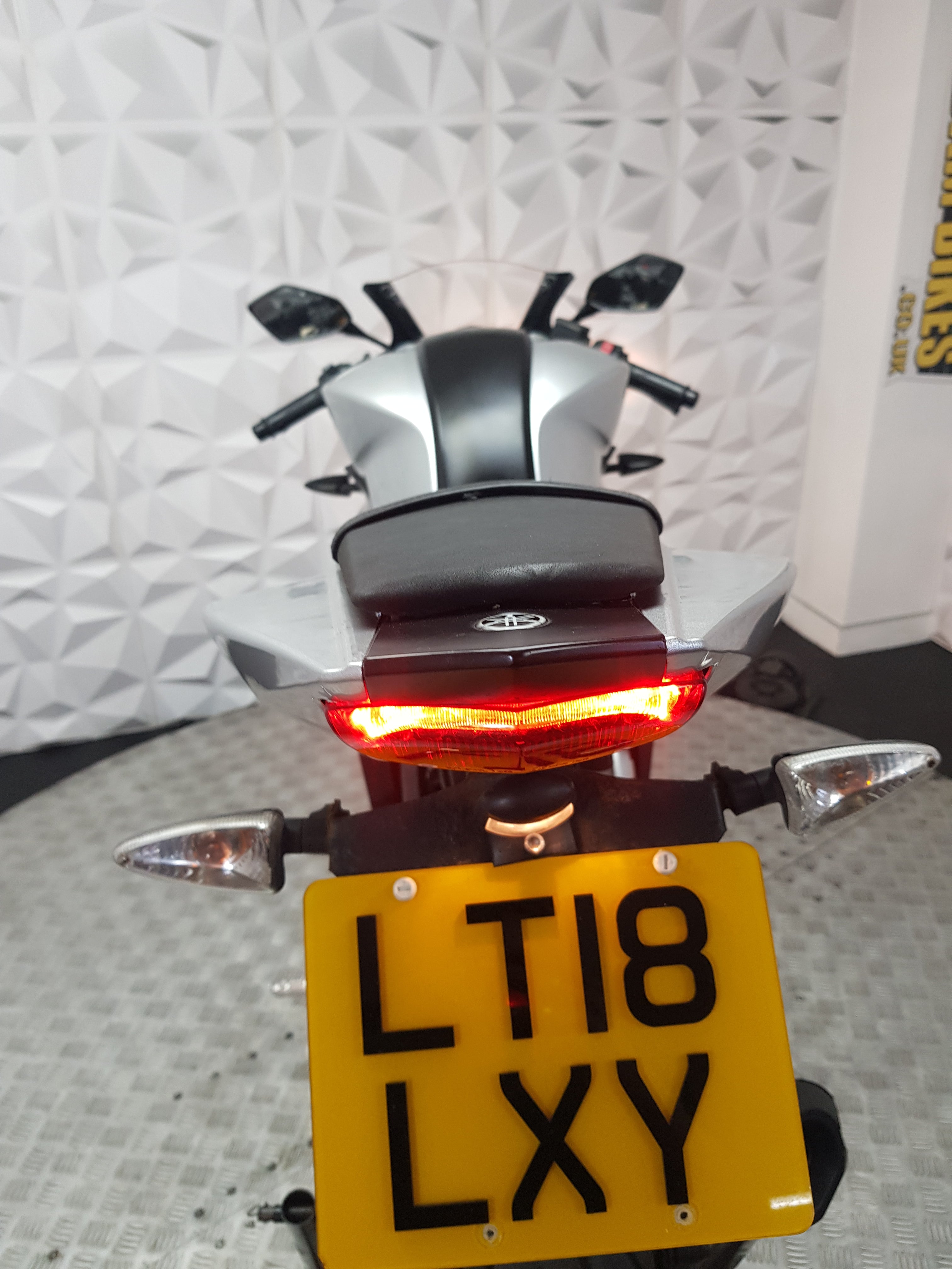 2018 YAMAHA YZF R125 ABS