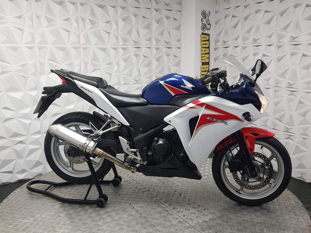 2015 Honda CBR250R