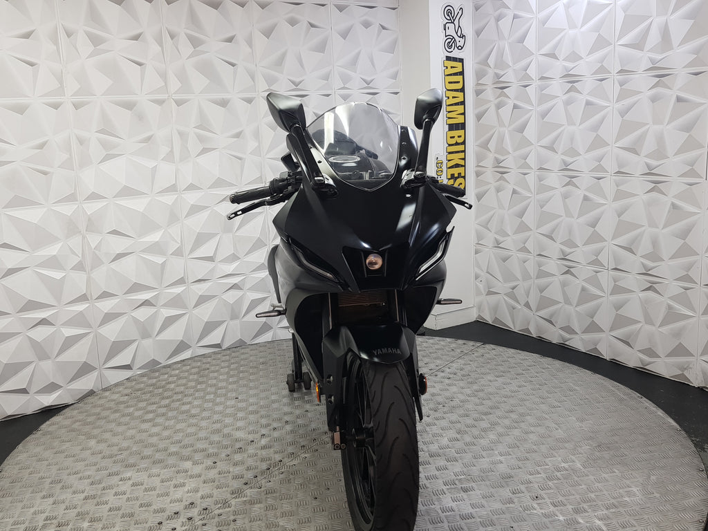 2023 YAMAHA YZF R125 ABS