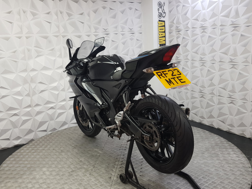 2023 YAMAHA YZF R125 ABS