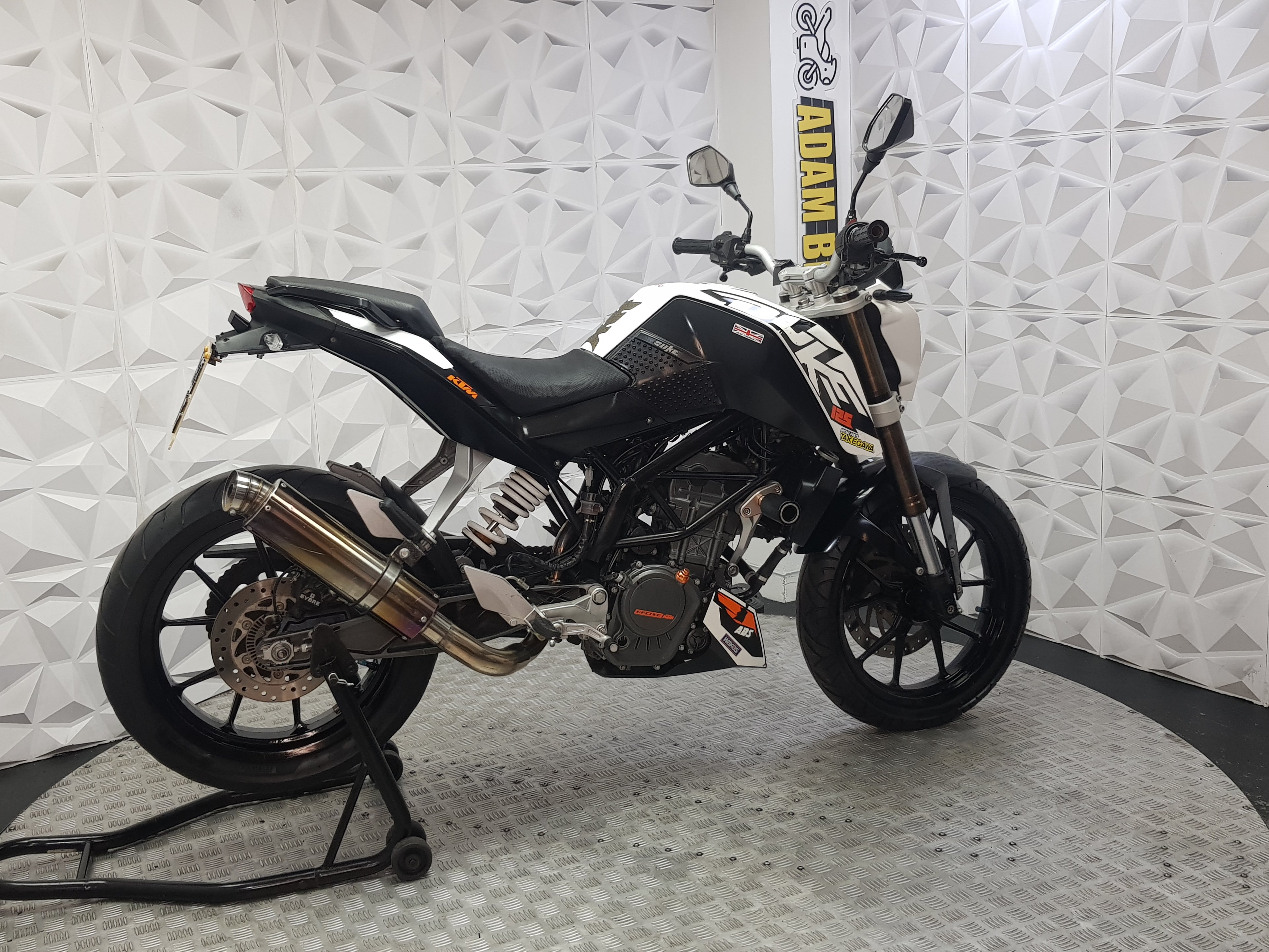 2013 KTM DUKE 125