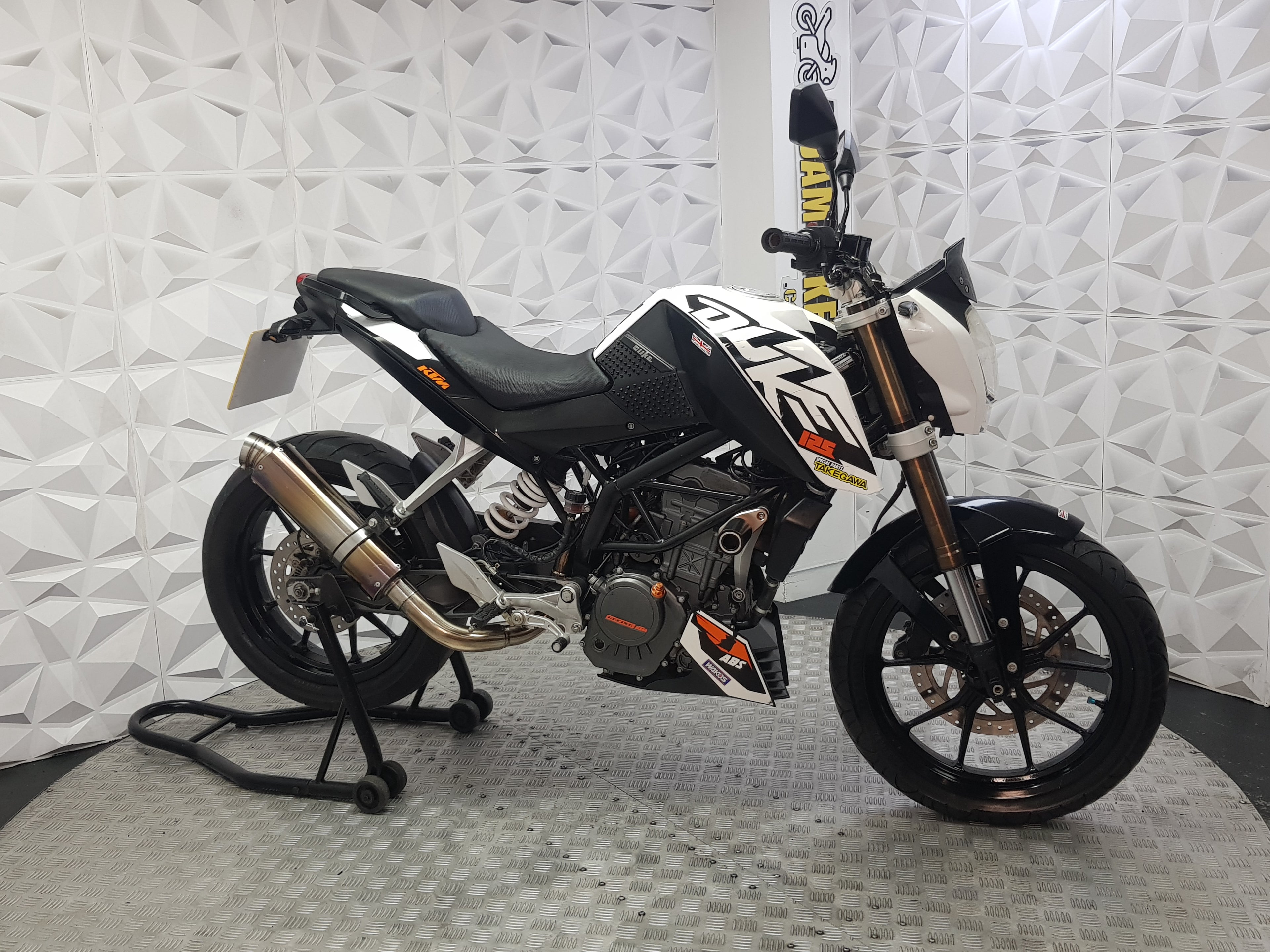 2013 KTM DUKE 125