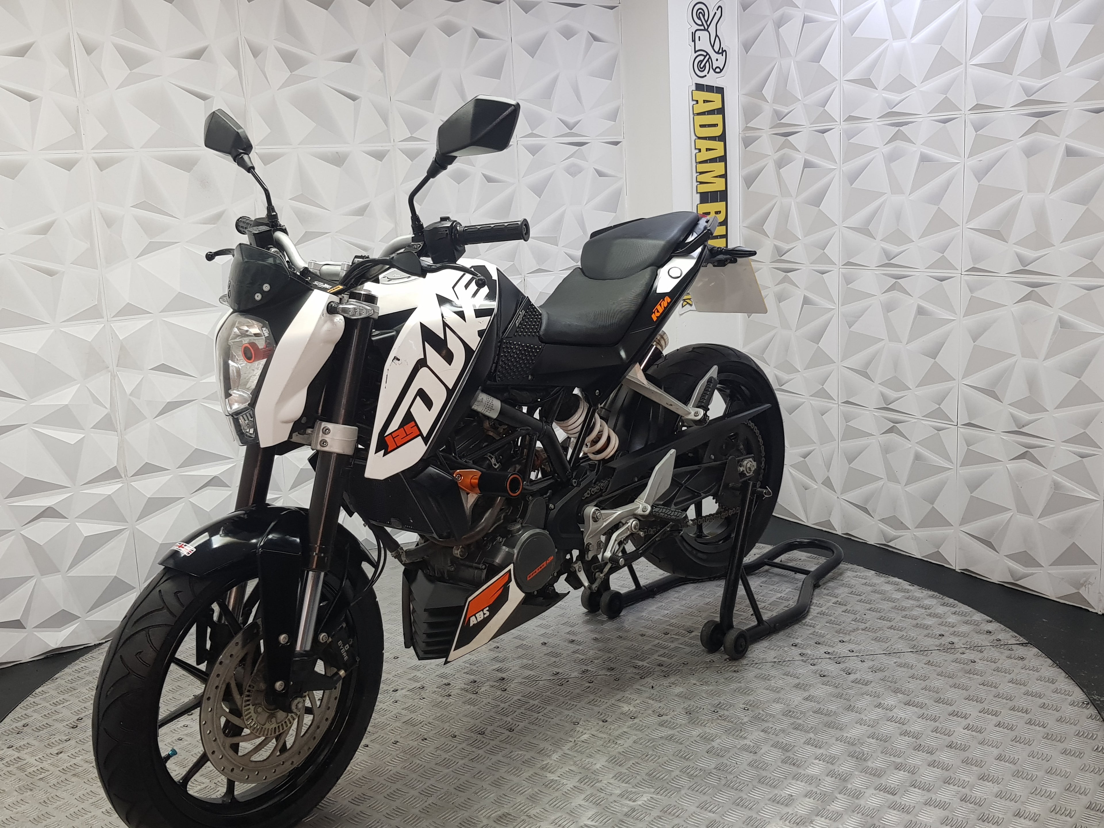 2013 KTM DUKE 125