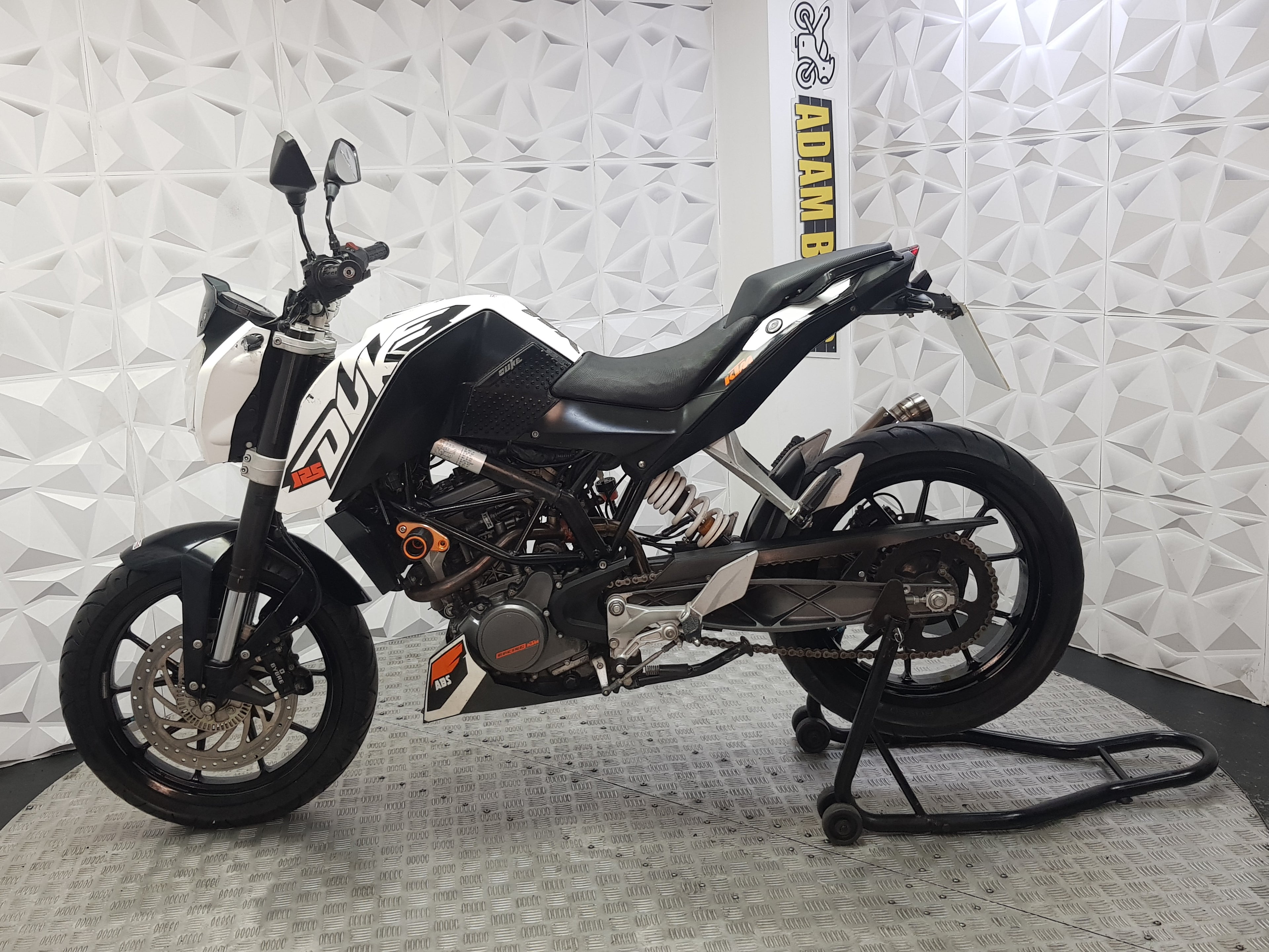 2013 KTM DUKE 125