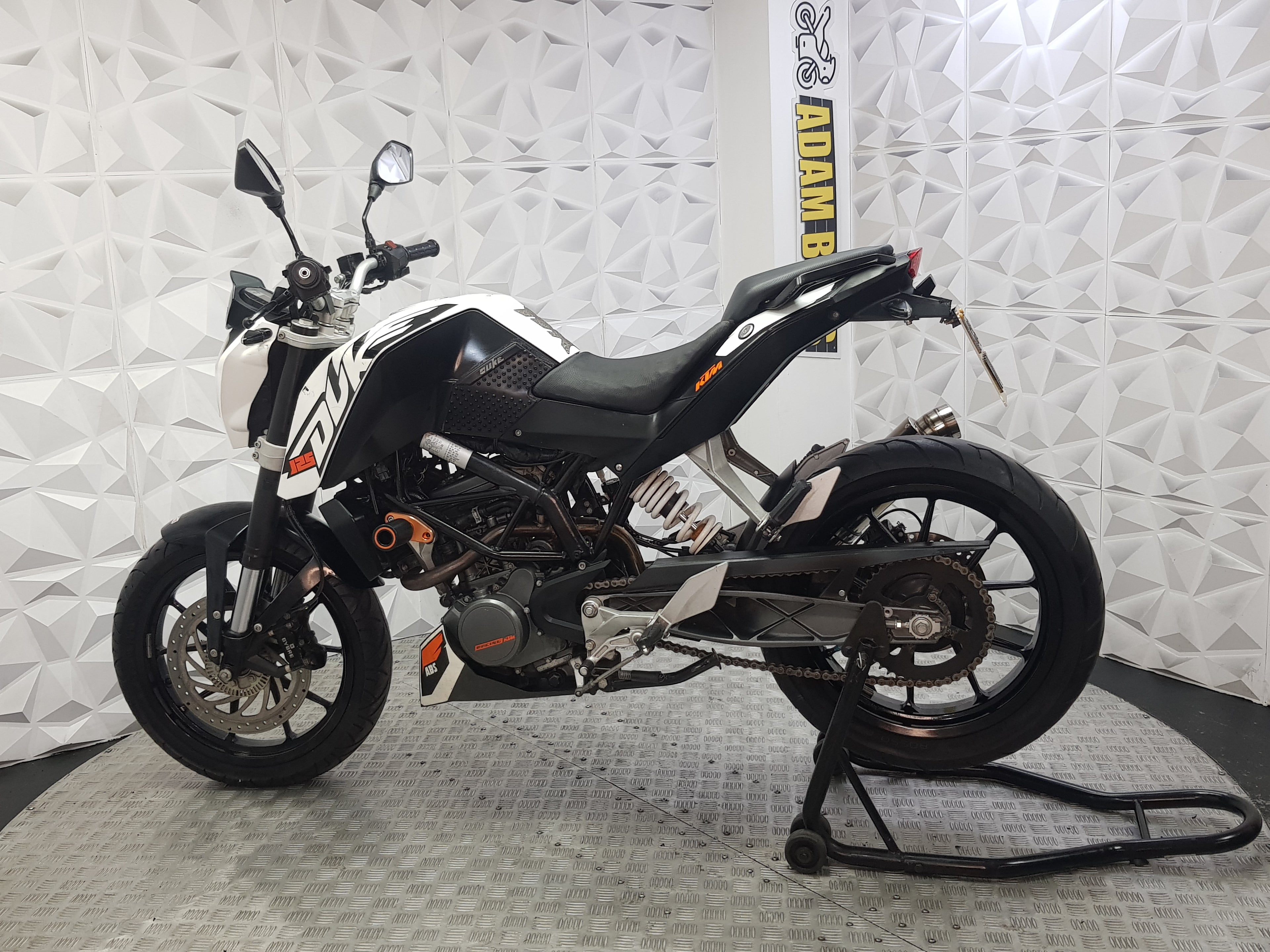 2013 KTM DUKE 125