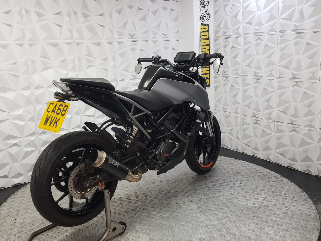 2019 KTM DUKE 125 ABS