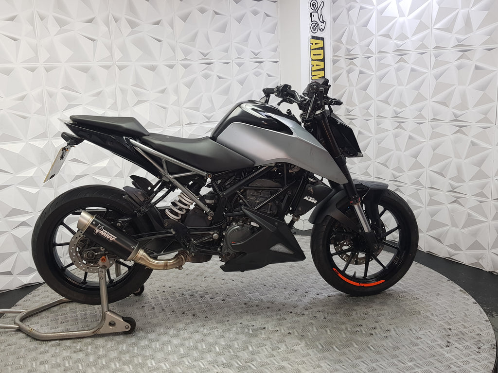 2019 KTM DUKE 125 ABS