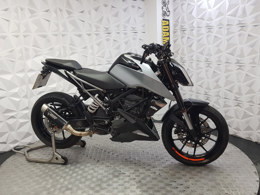 2019 KTM DUKE 125 ABS