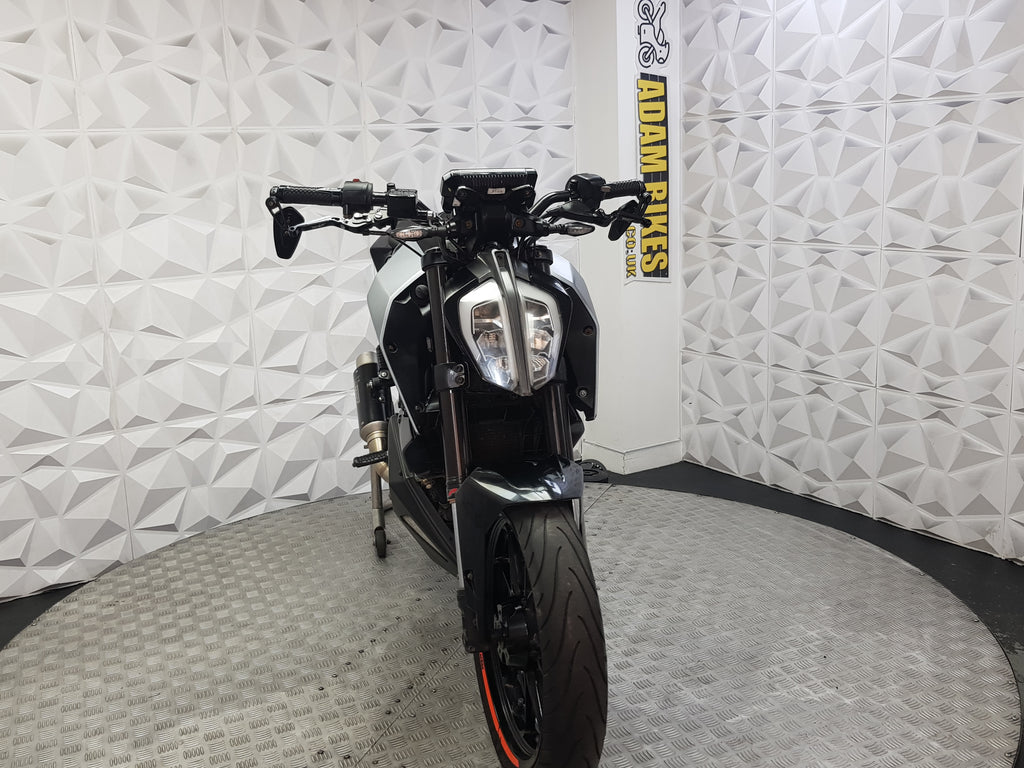 2019 KTM DUKE 125 ABS