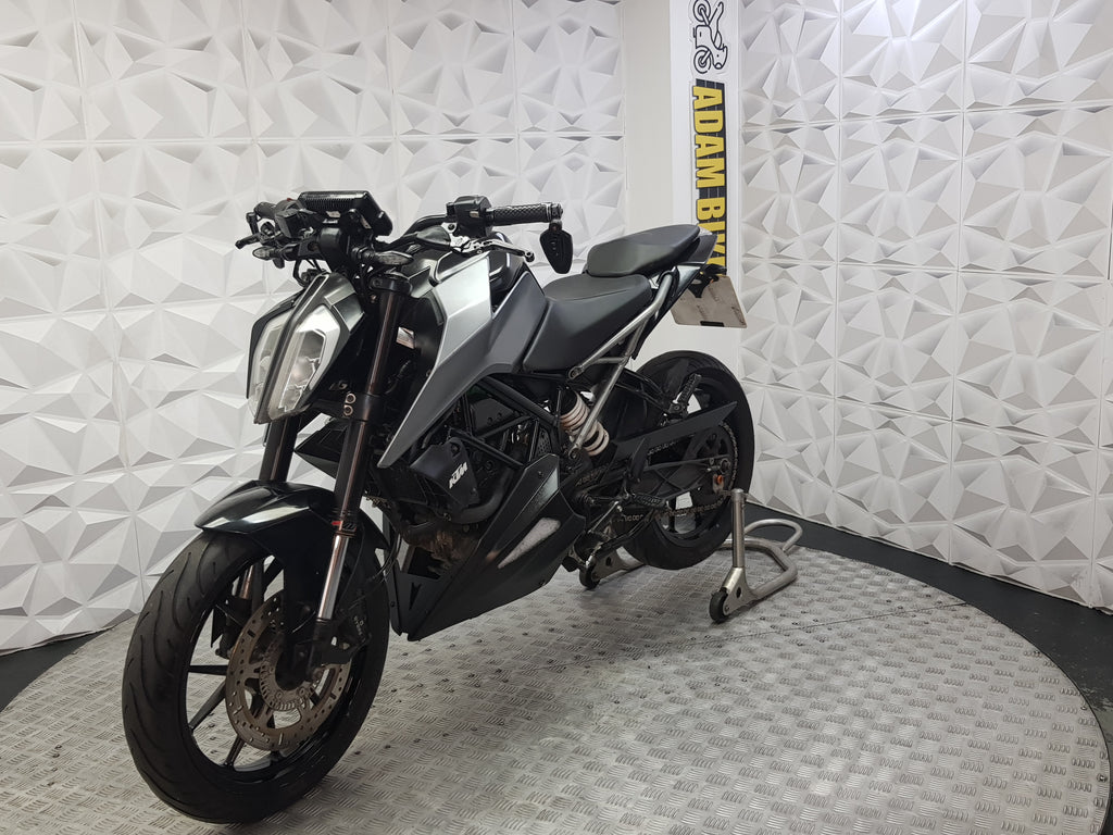 2019 KTM DUKE 125 ABS