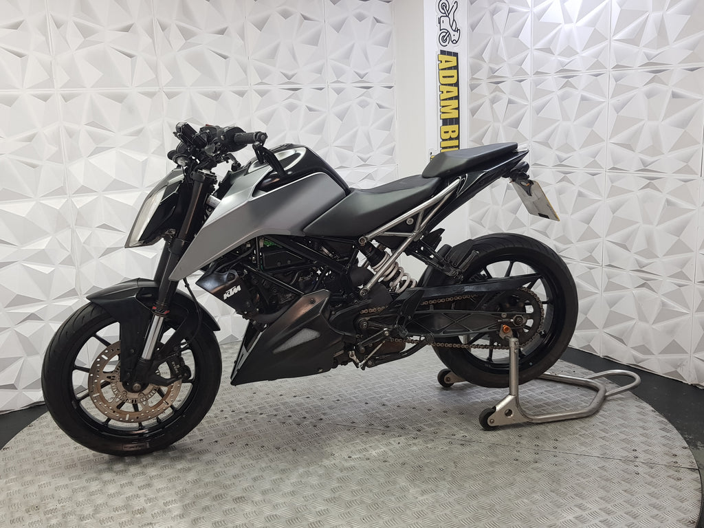 2019 KTM DUKE 125 ABS
