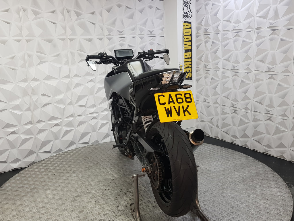 2019 KTM DUKE 125 ABS