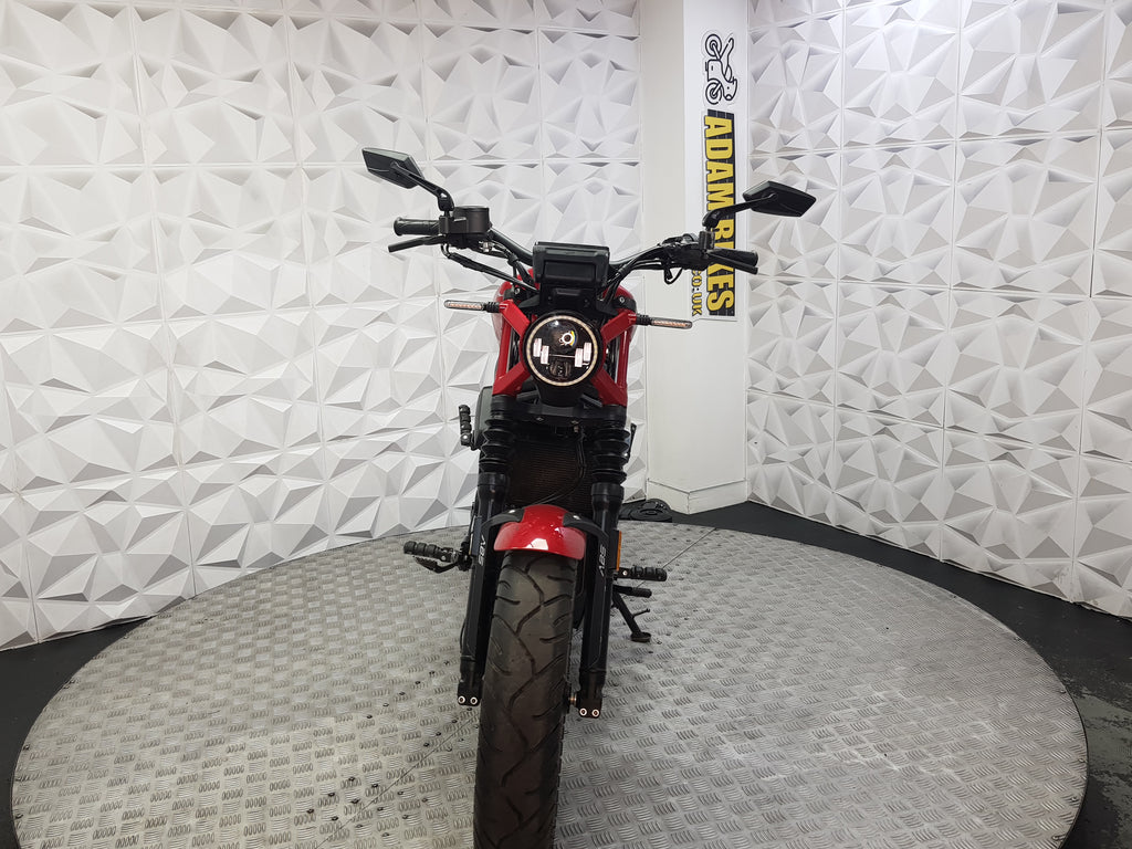 2025 ZONTES ZT 125 C