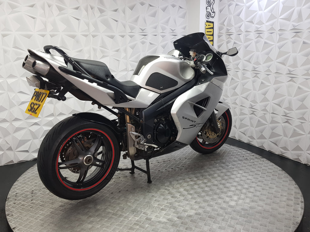 2007 Triumph Sprint ST1050