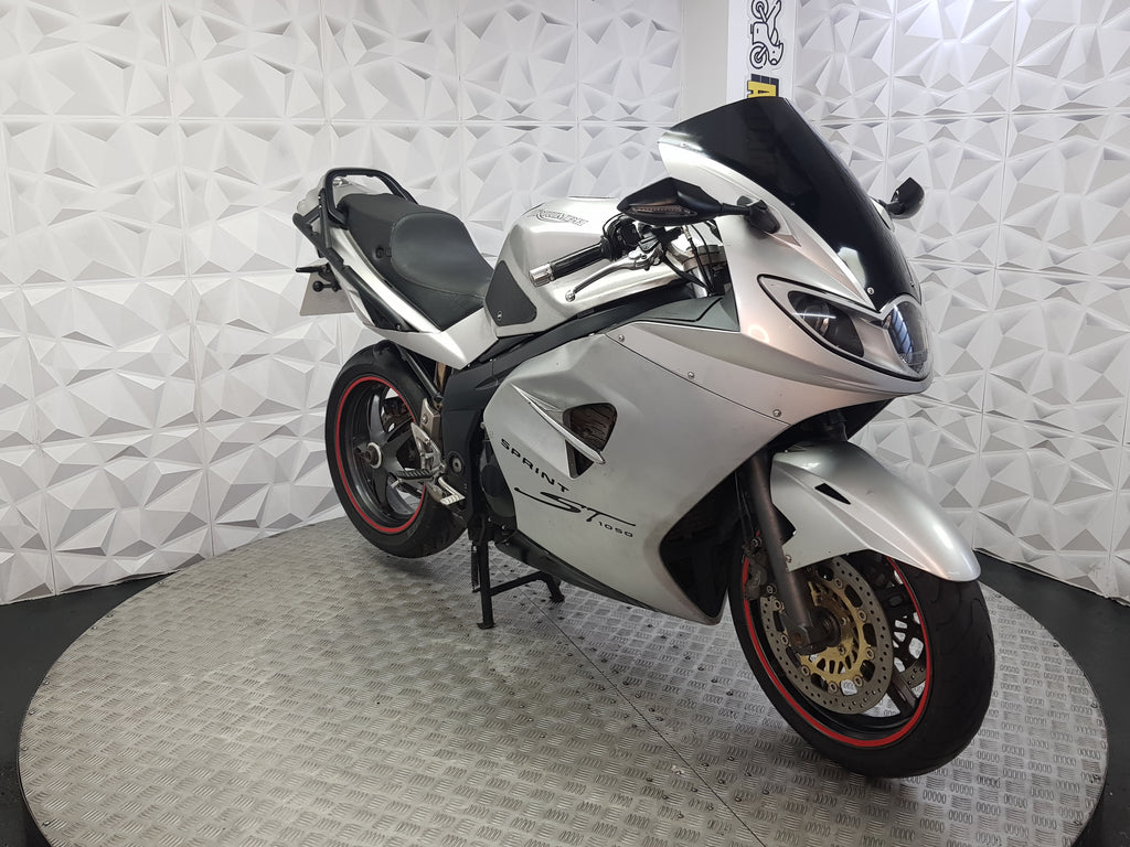 2007 Triumph Sprint ST1050
