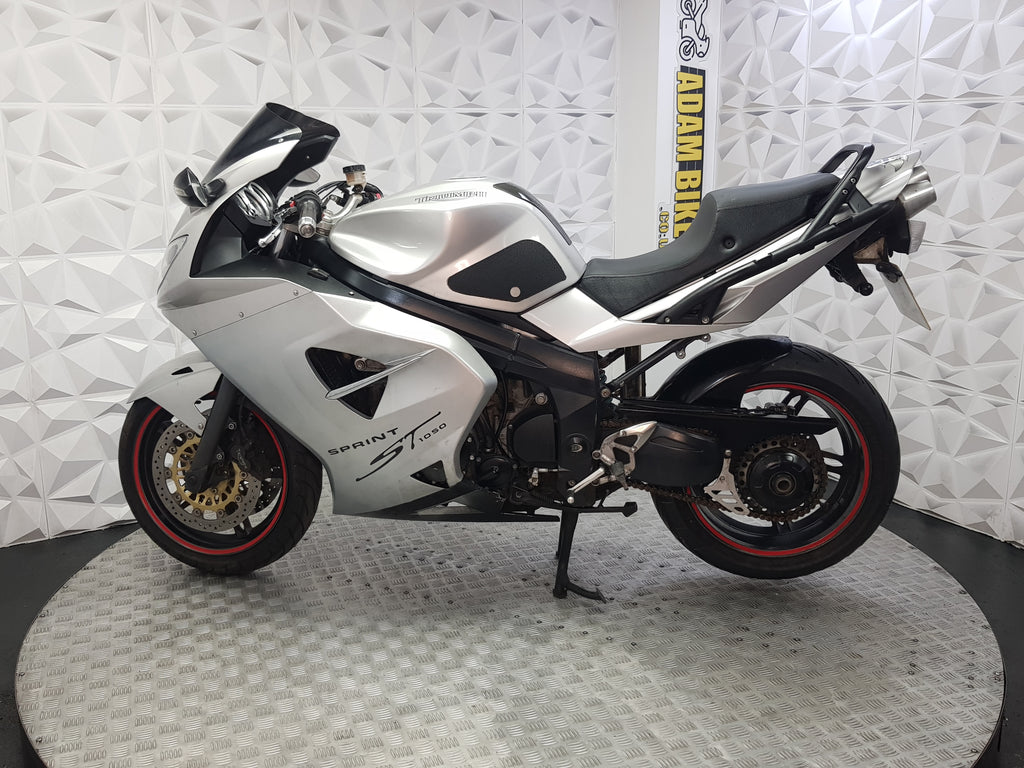 2007 Triumph Sprint ST1050