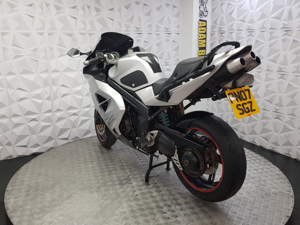 2007 Triumph Sprint ST1050