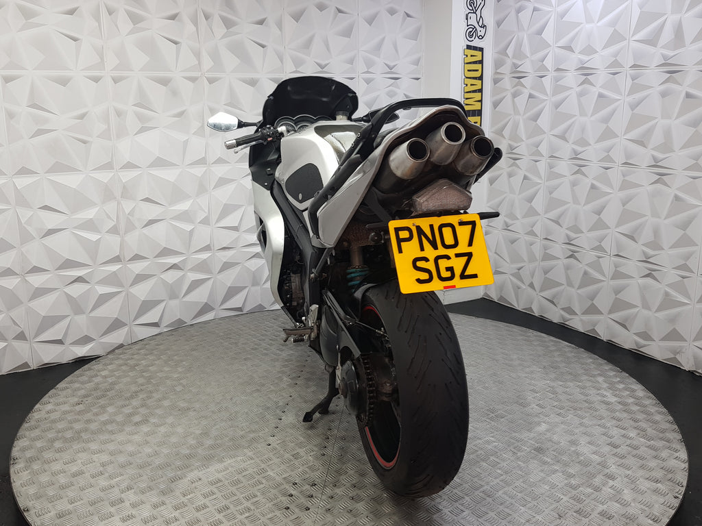 2007 Triumph Sprint ST1050