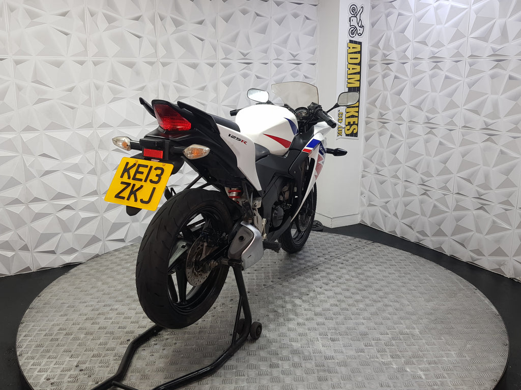 2013 HONDA CBR 125 R