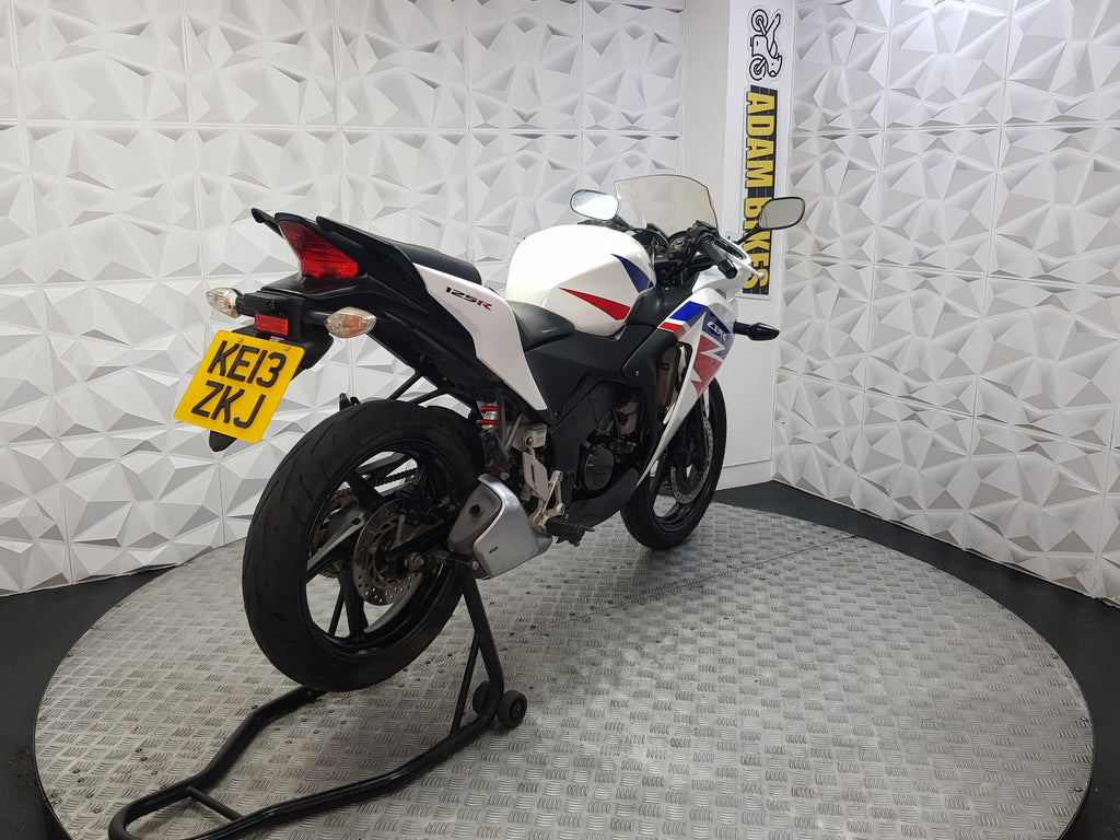 2013 HONDA CBR 125 R