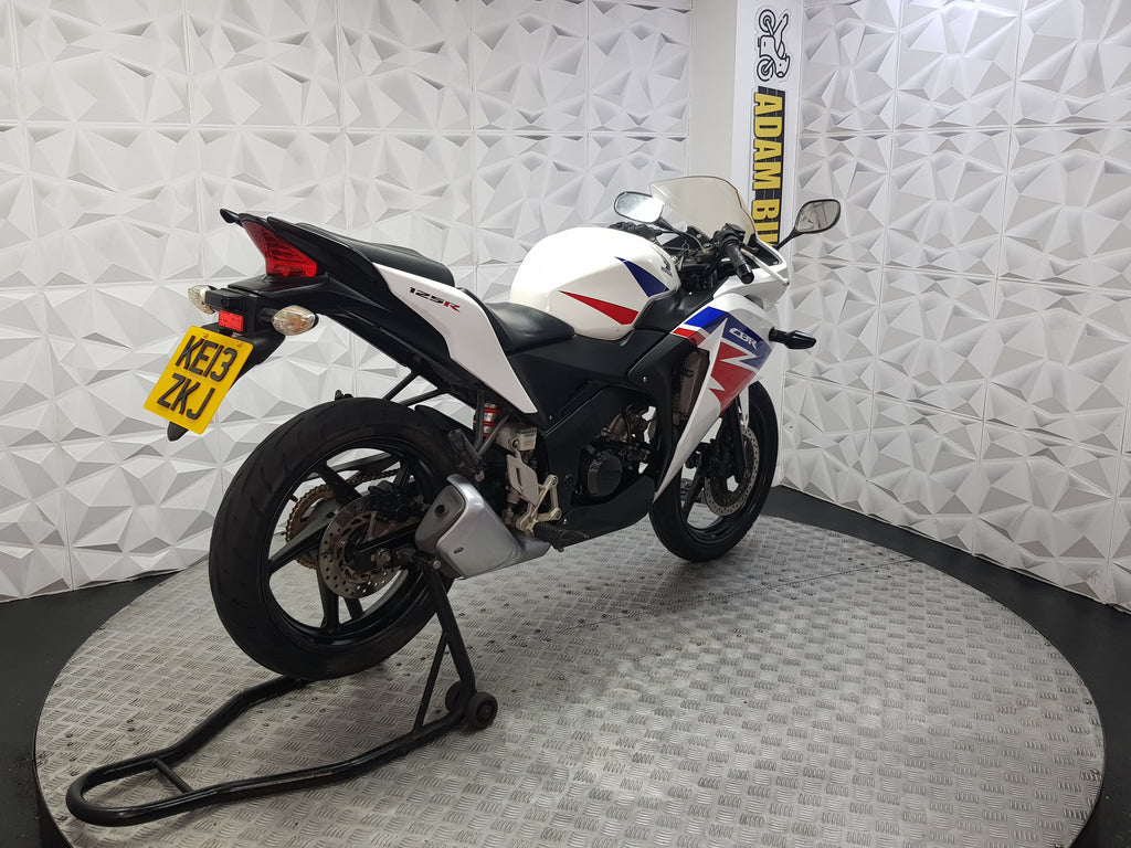2013 HONDA CBR 125 R