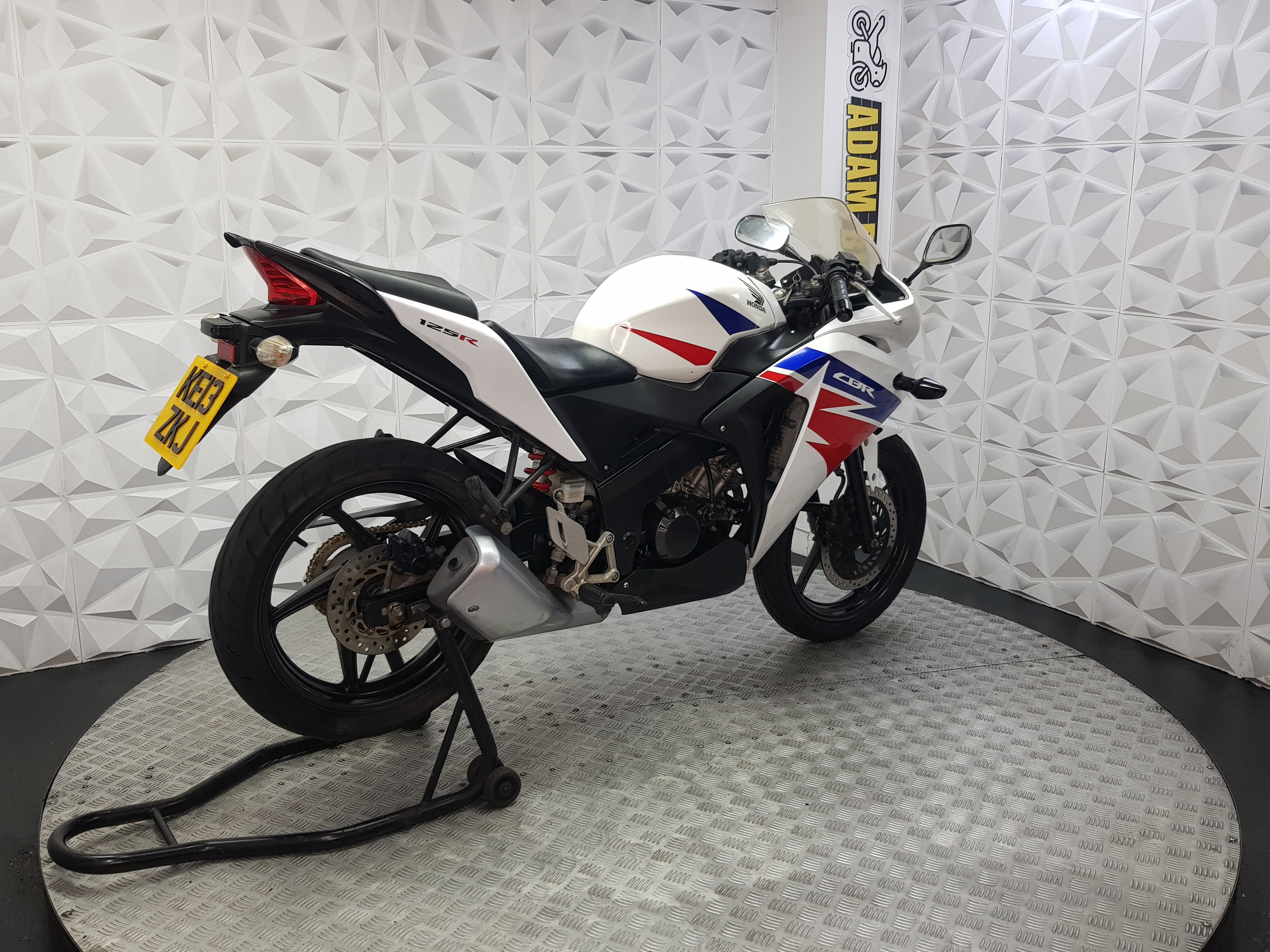 2013 HONDA CBR 125 R