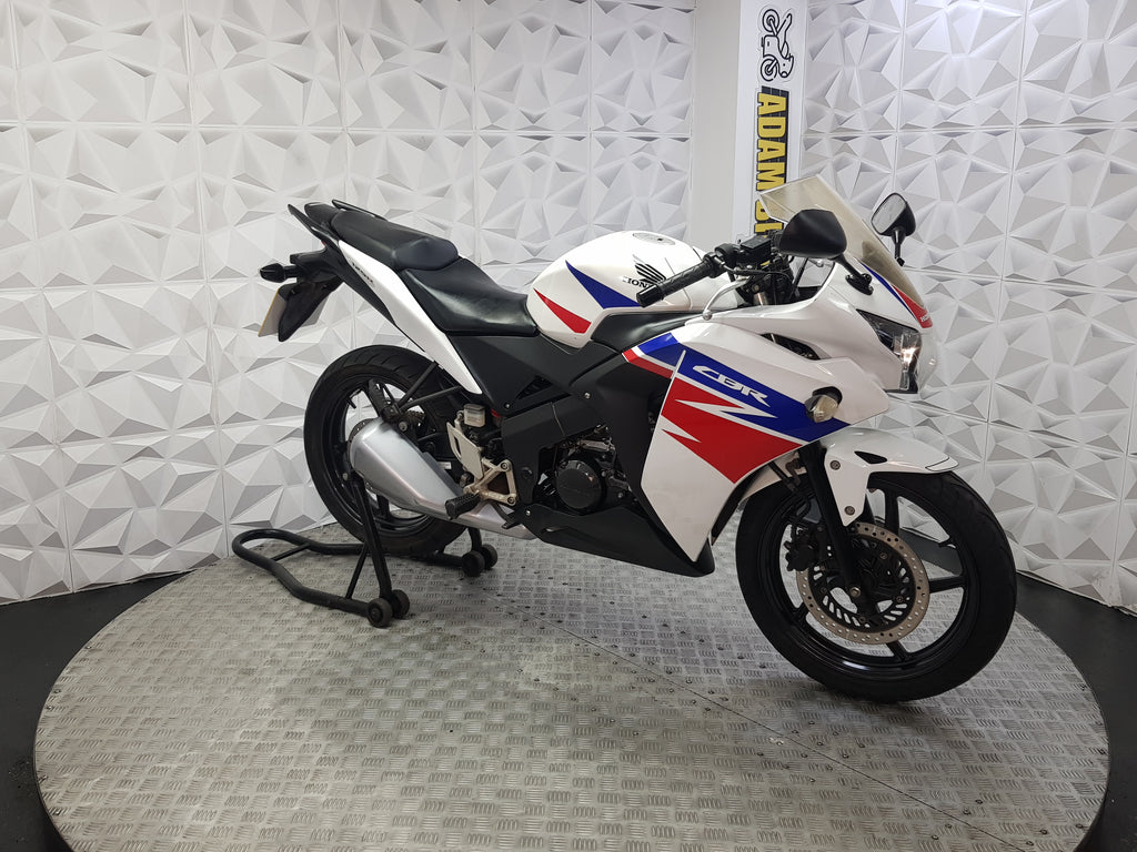 2013 HONDA CBR 125 R