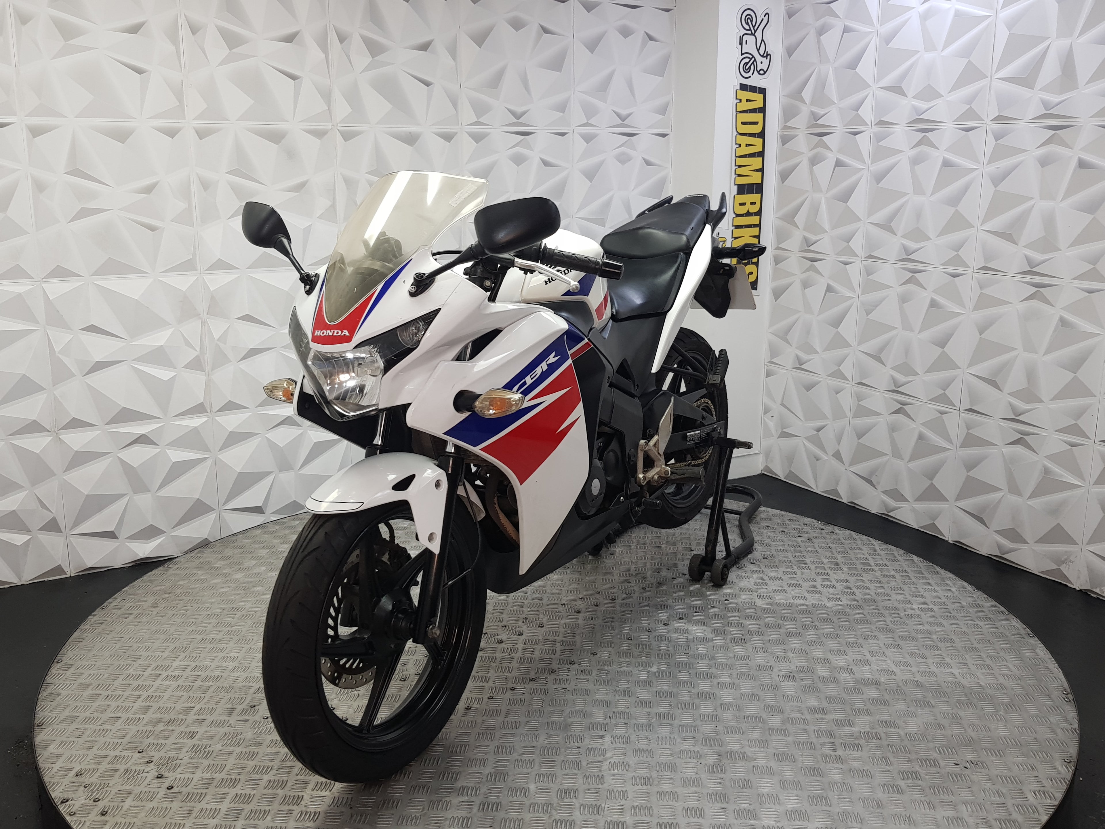 2013 HONDA CBR 125 R