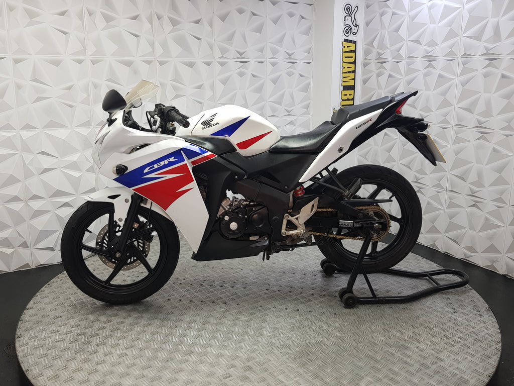2013 HONDA CBR 125 R