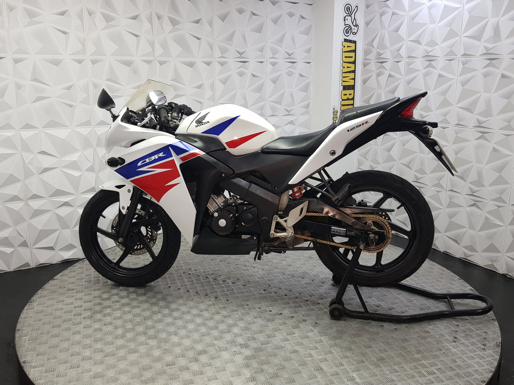2013 HONDA CBR 125 R