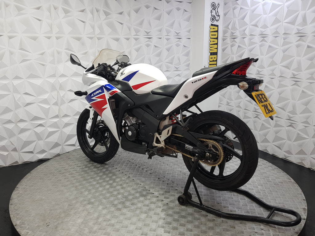 2013 HONDA CBR 125 R