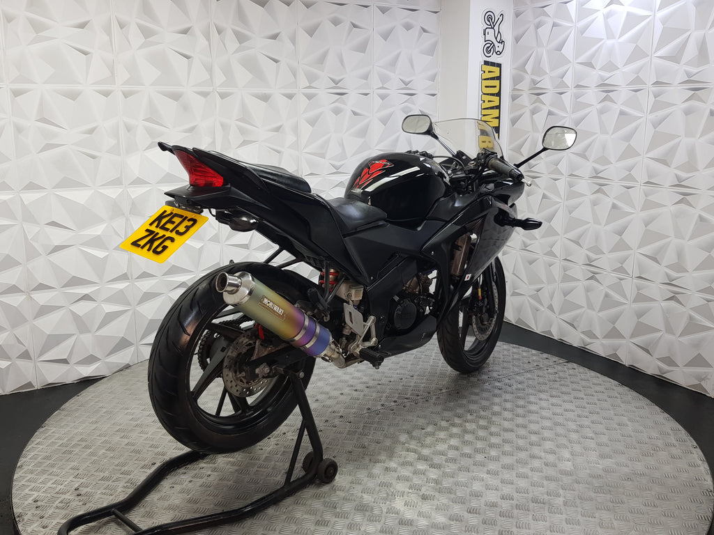 2013 HONDA CBR 125 R