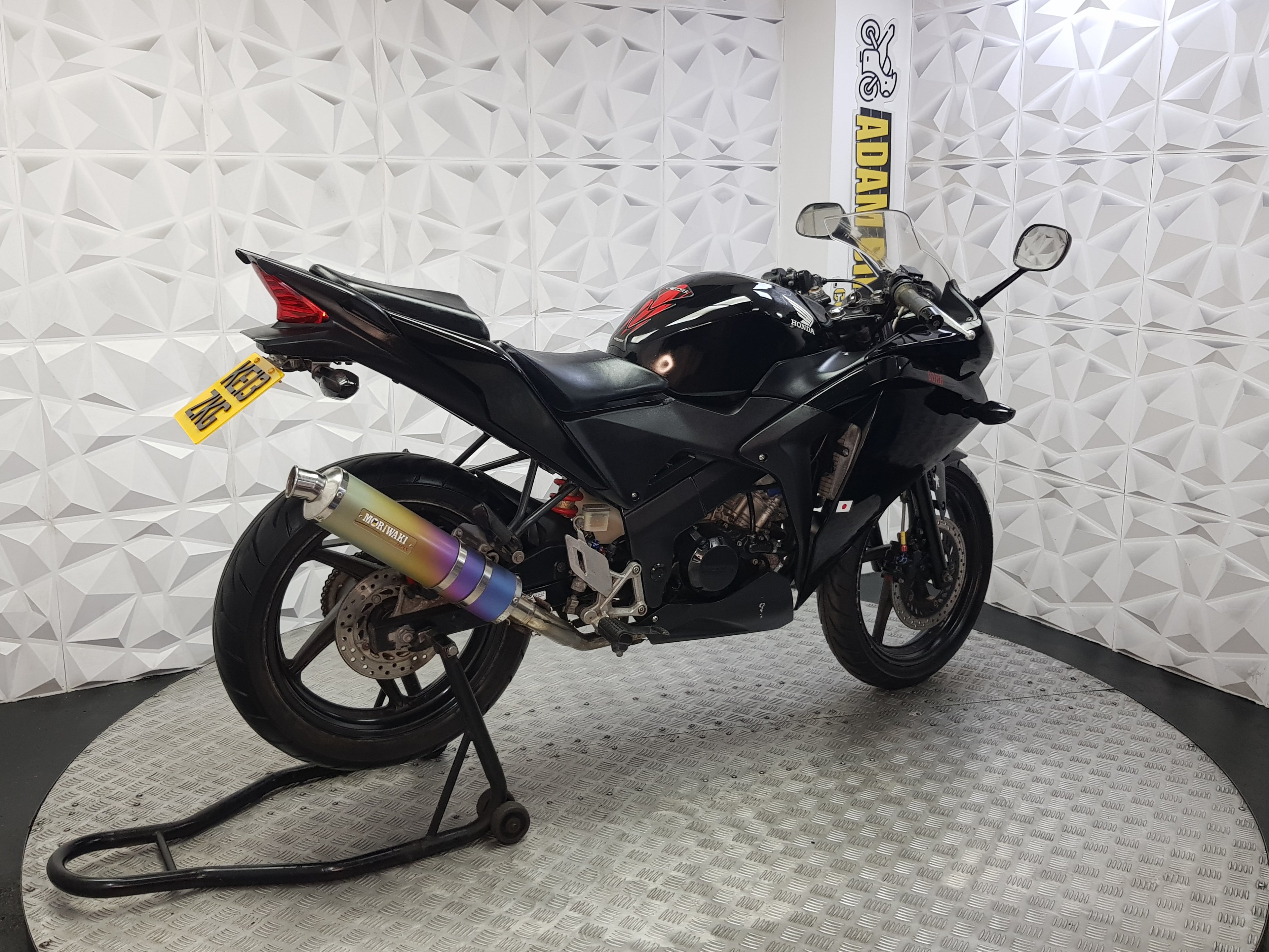 2013 HONDA CBR 125 R