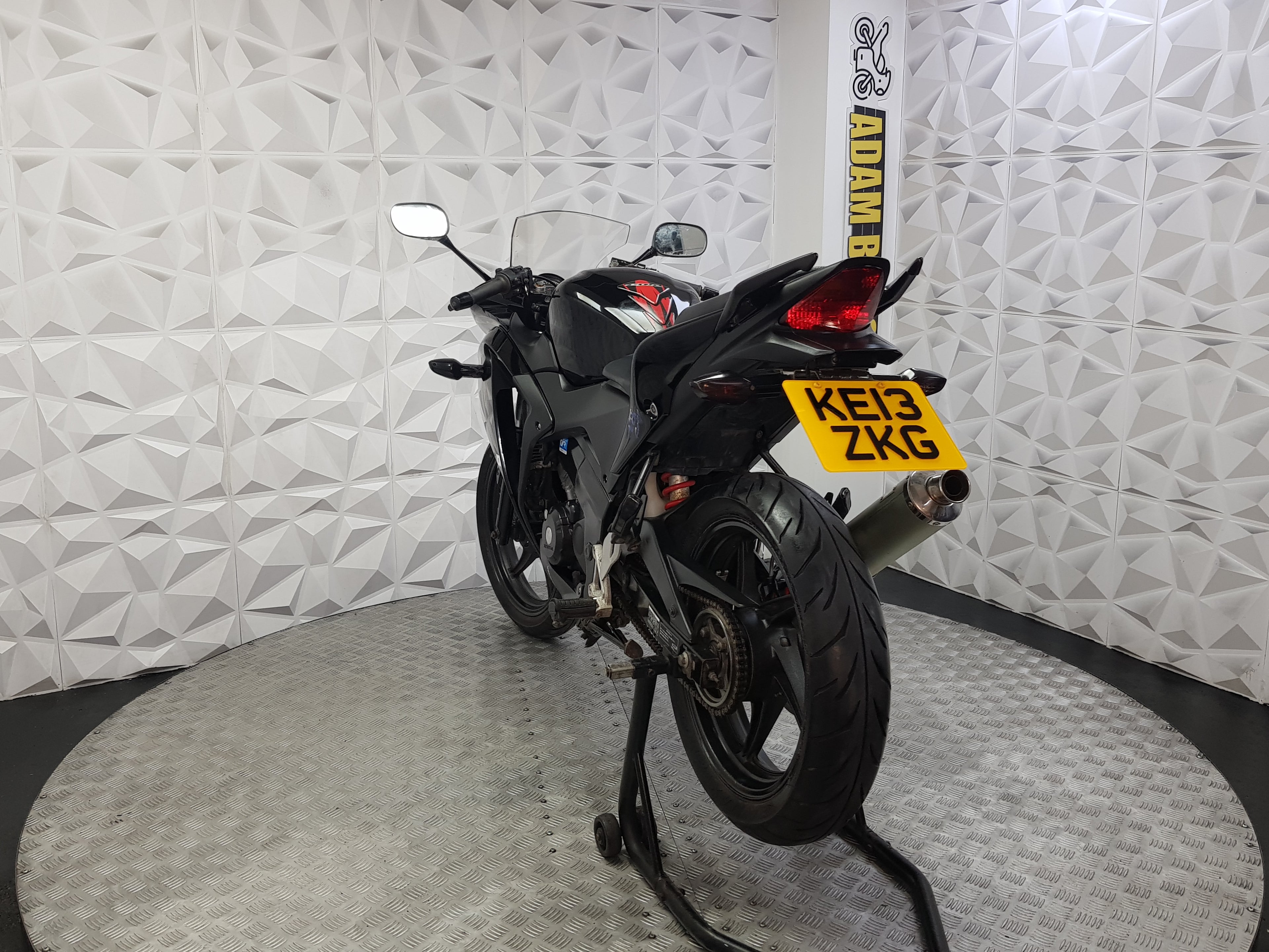 2013 HONDA CBR 125 R