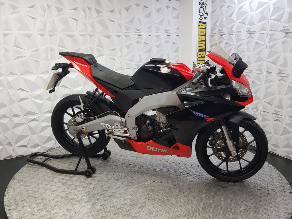 2011 APRILIA RS4 125