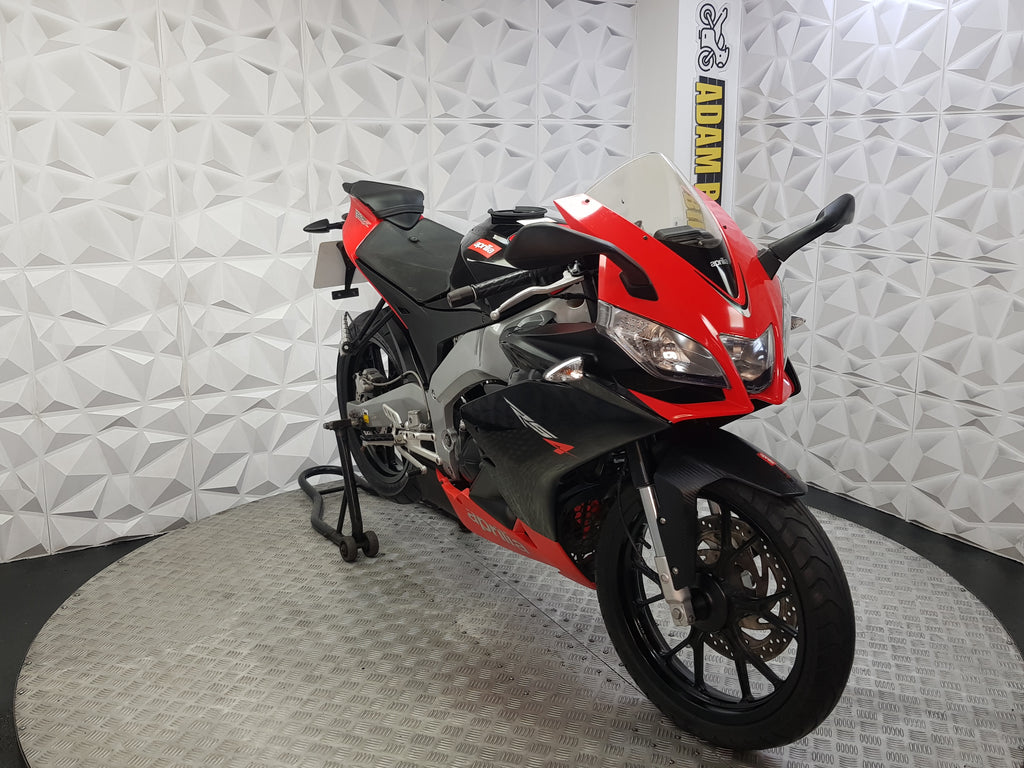 2011 APRILIA RS4 125