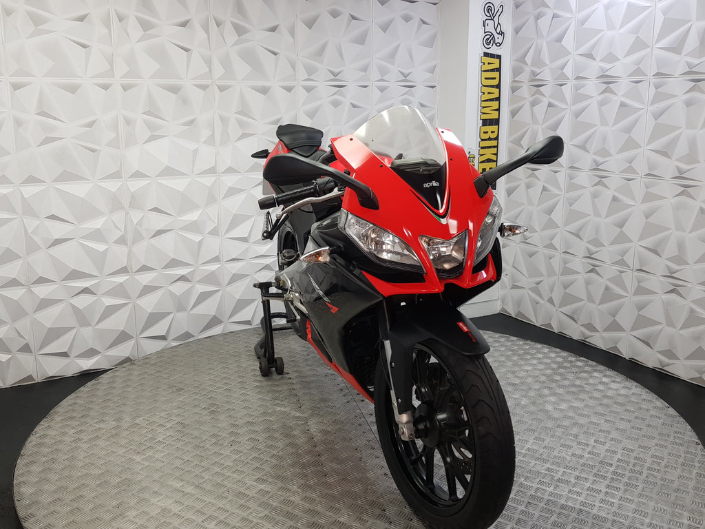 2011 APRILIA RS4 125