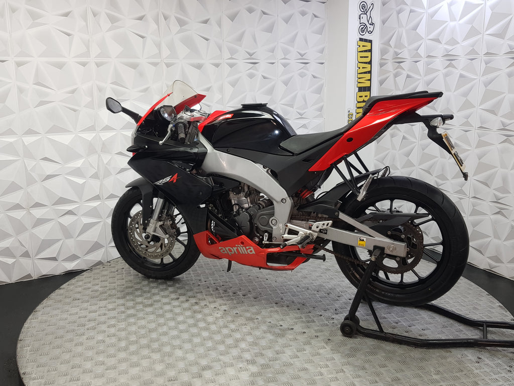 2011 APRILIA RS4 125
