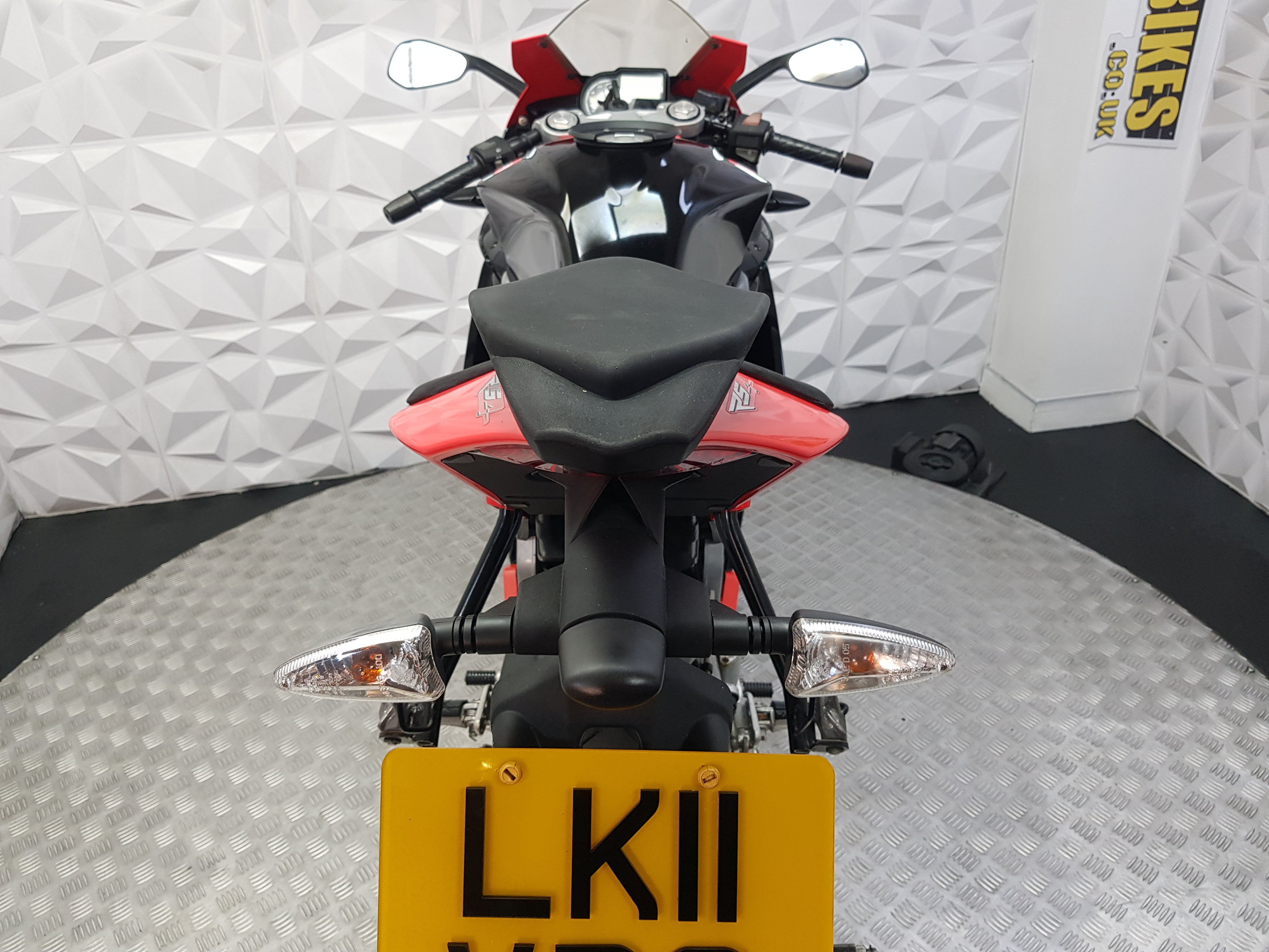 2011 APRILIA RS4 125