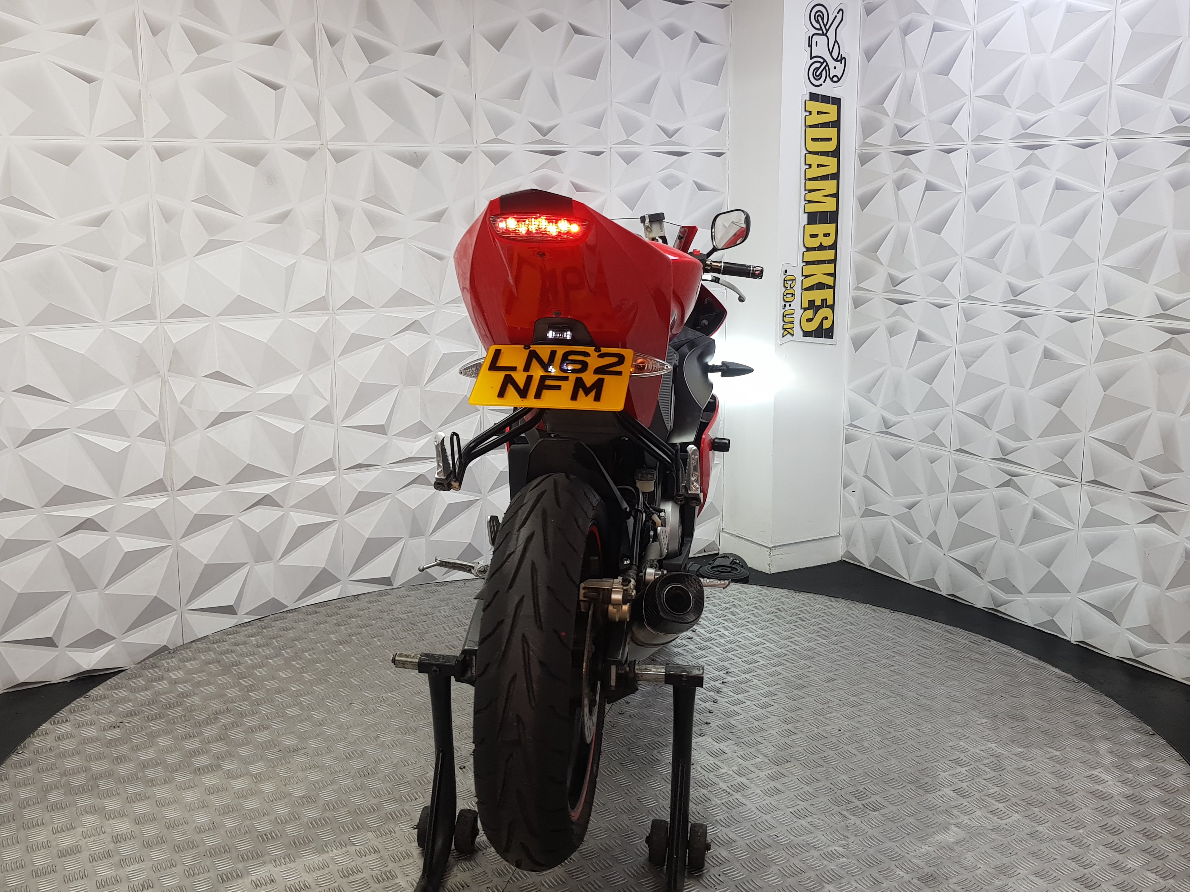 2013 YAMAHA YZF R125