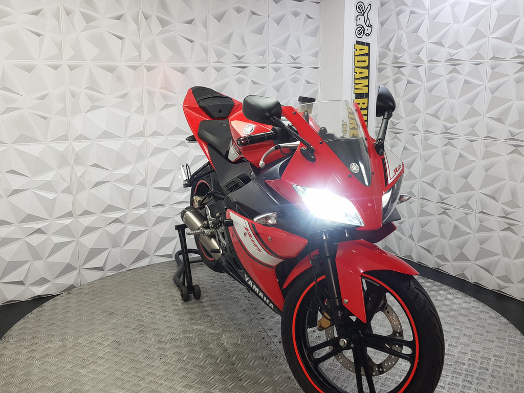 2013 YAMAHA YZF R125