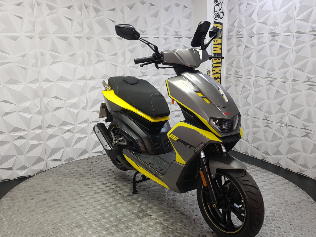 2025 Lexmoto srt 125