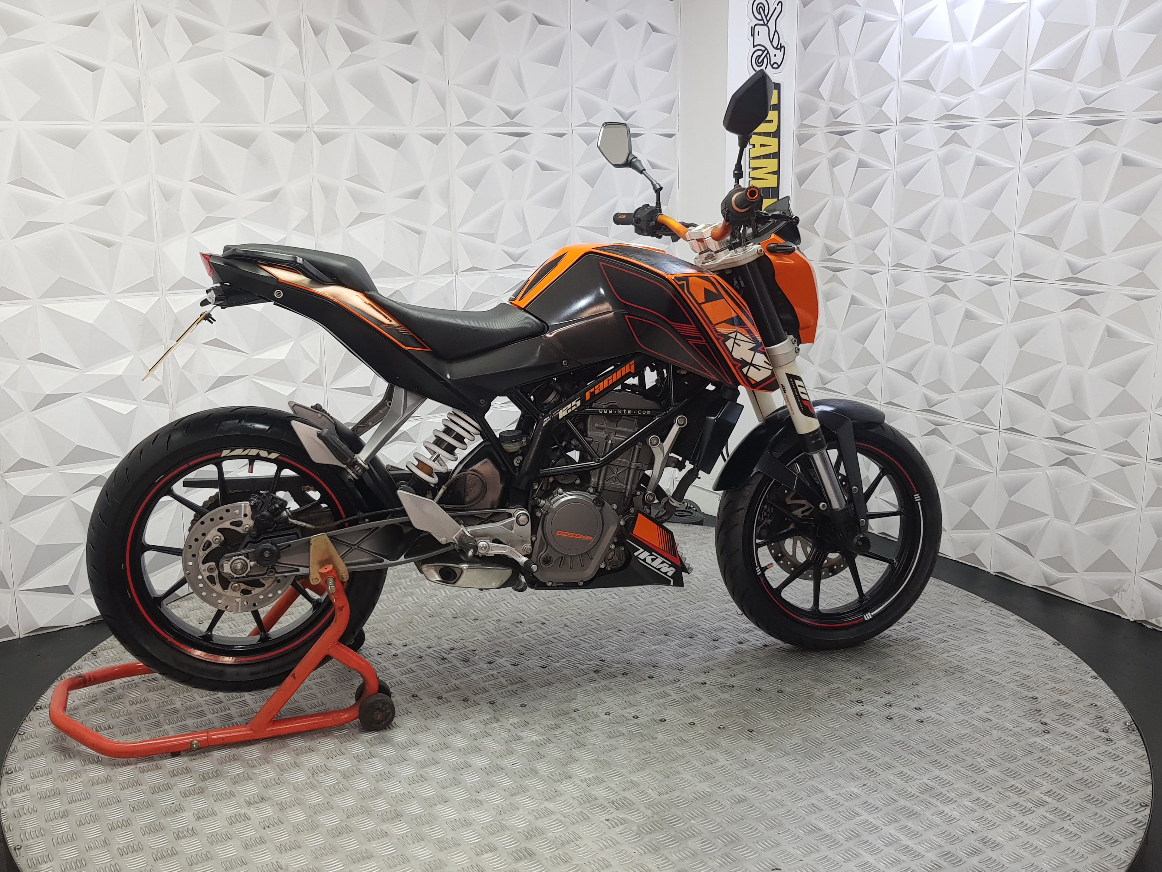 2011 KTM DUKE 125