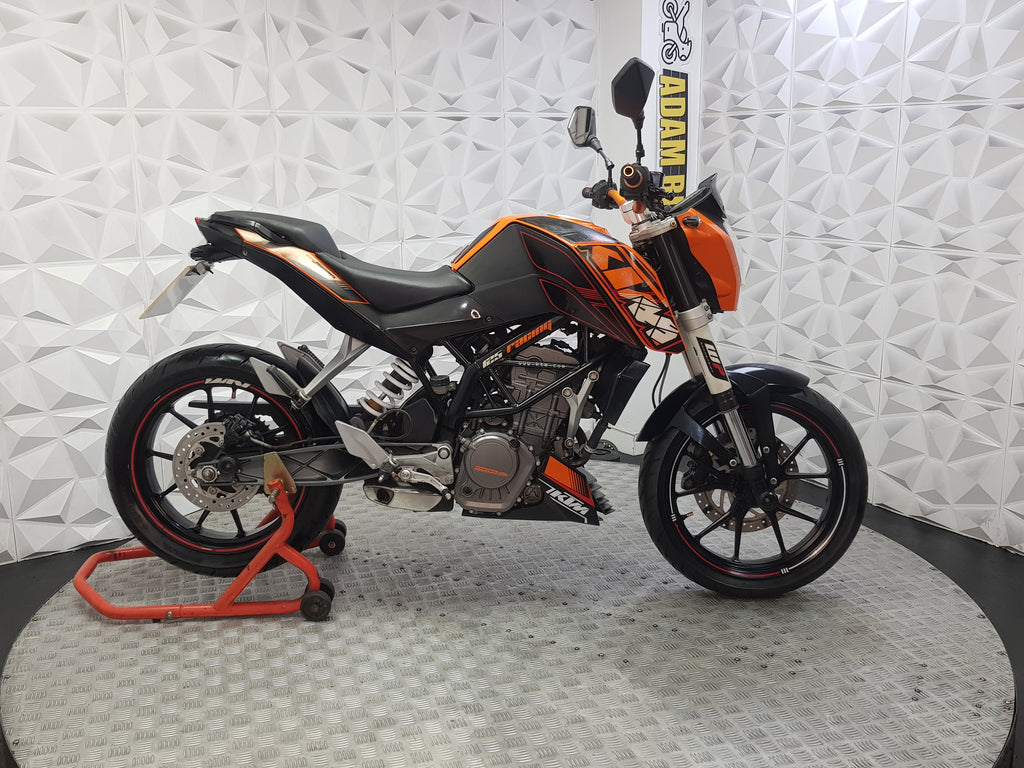 2011 KTM DUKE 125