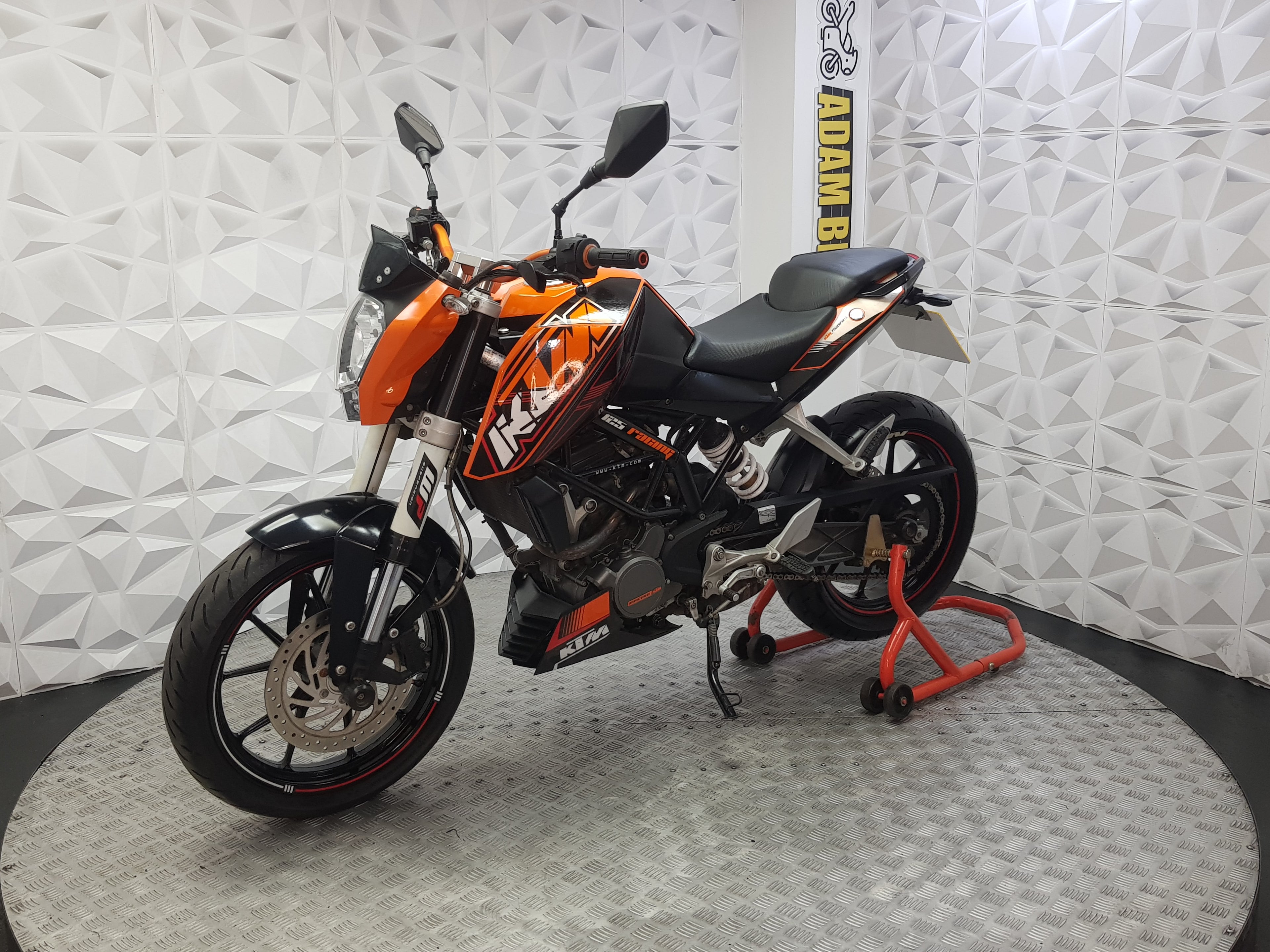 2011 KTM DUKE 125