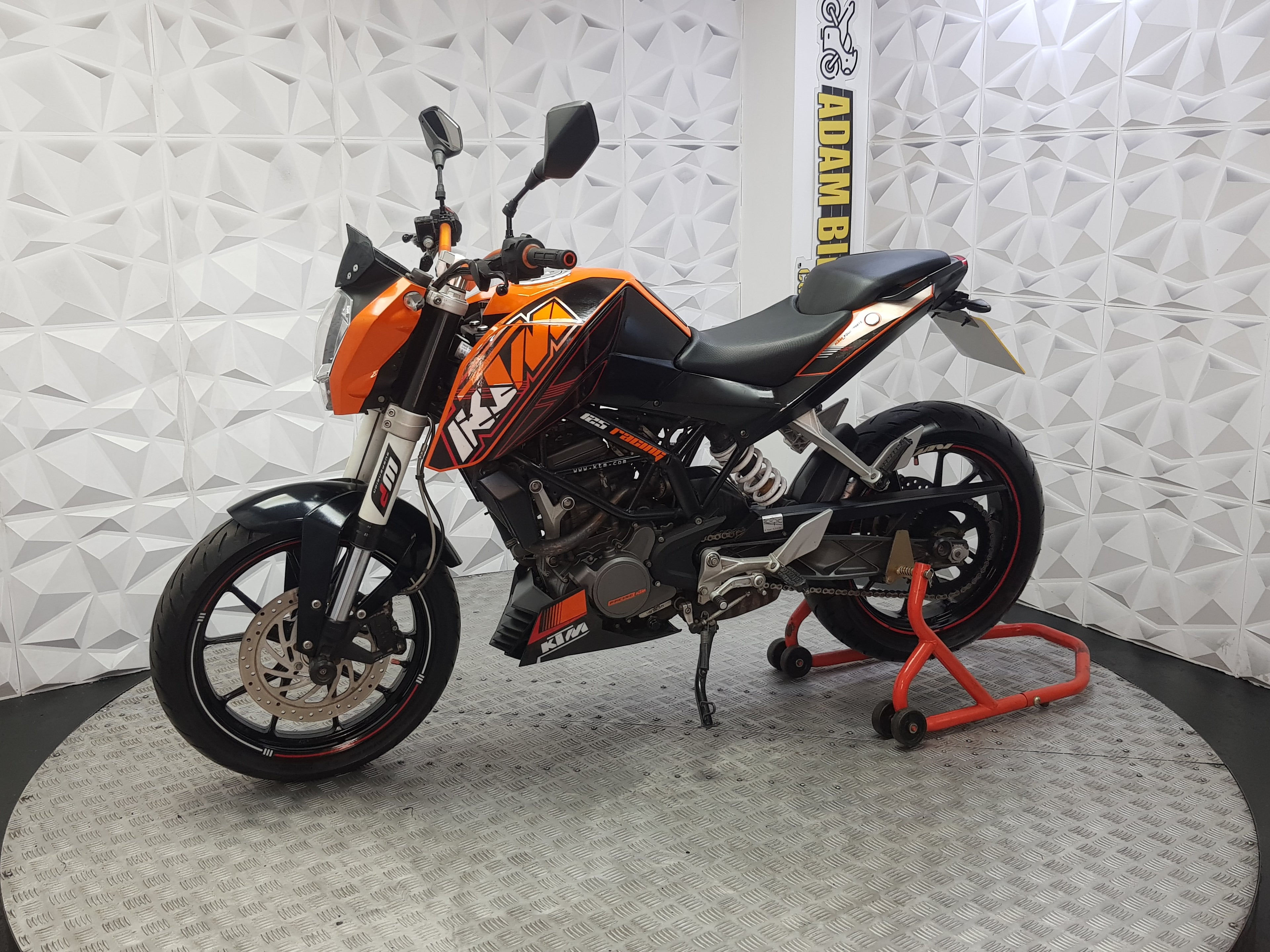 2011 KTM DUKE 125