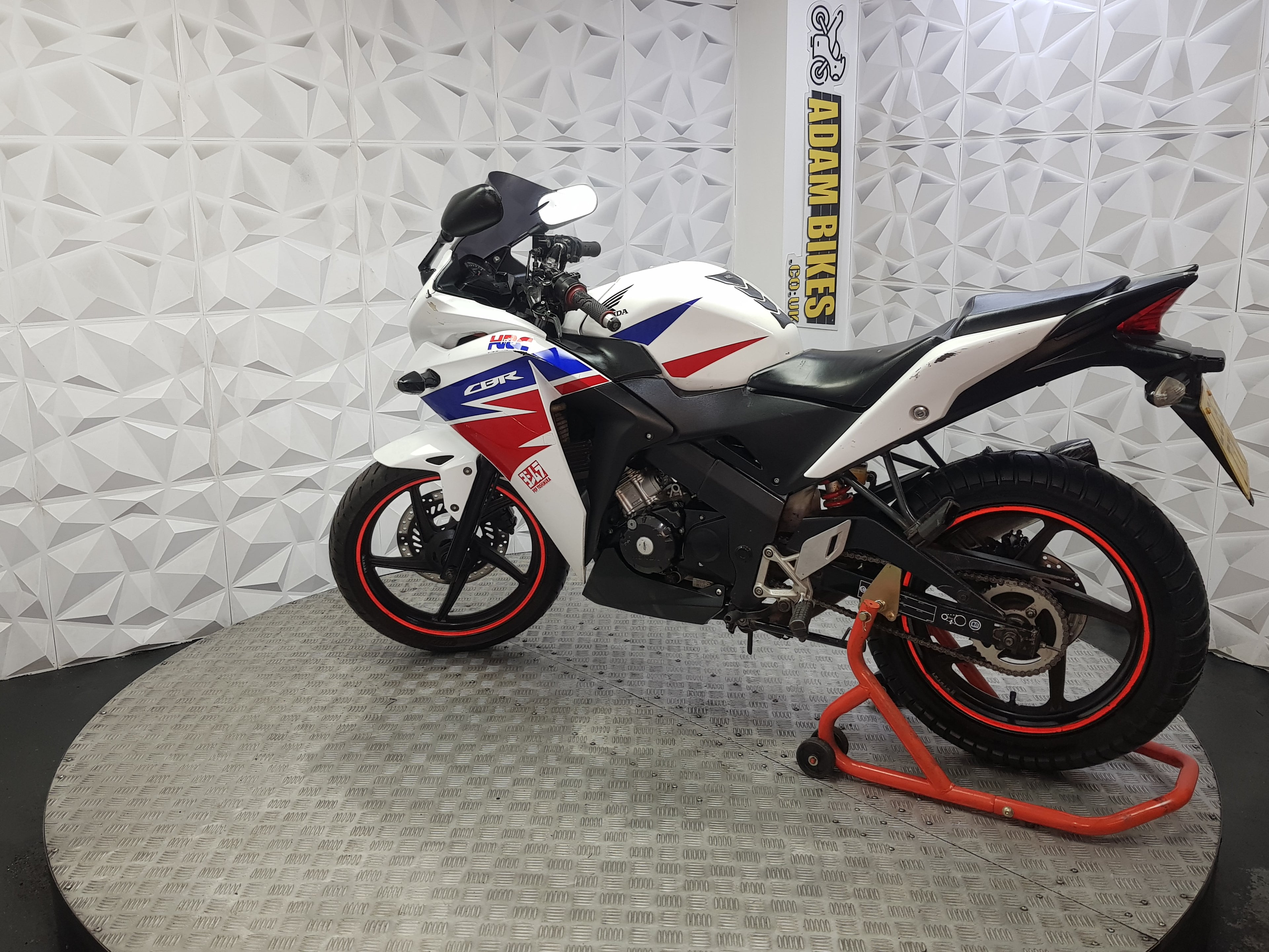 2014 LC63TTV HONDA CBR 125