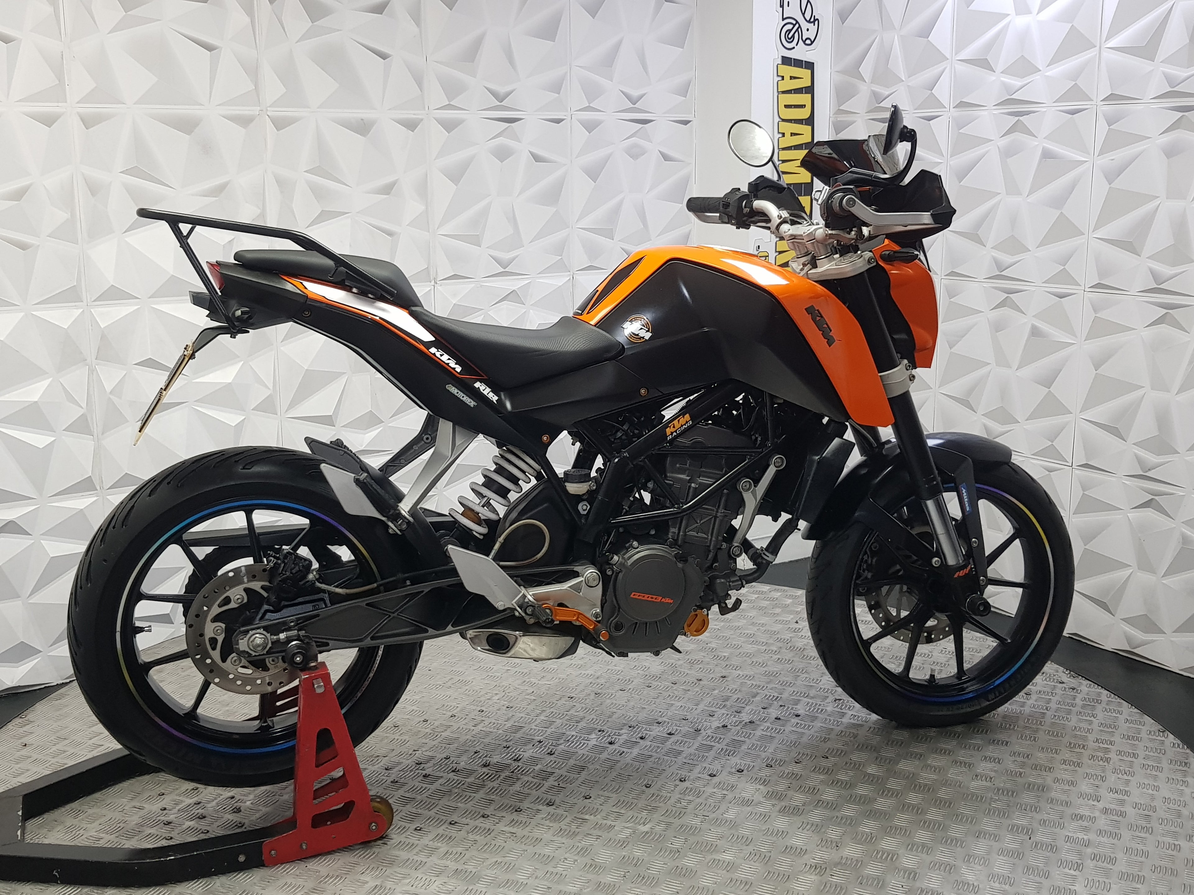 2011 KTM DUKE 125