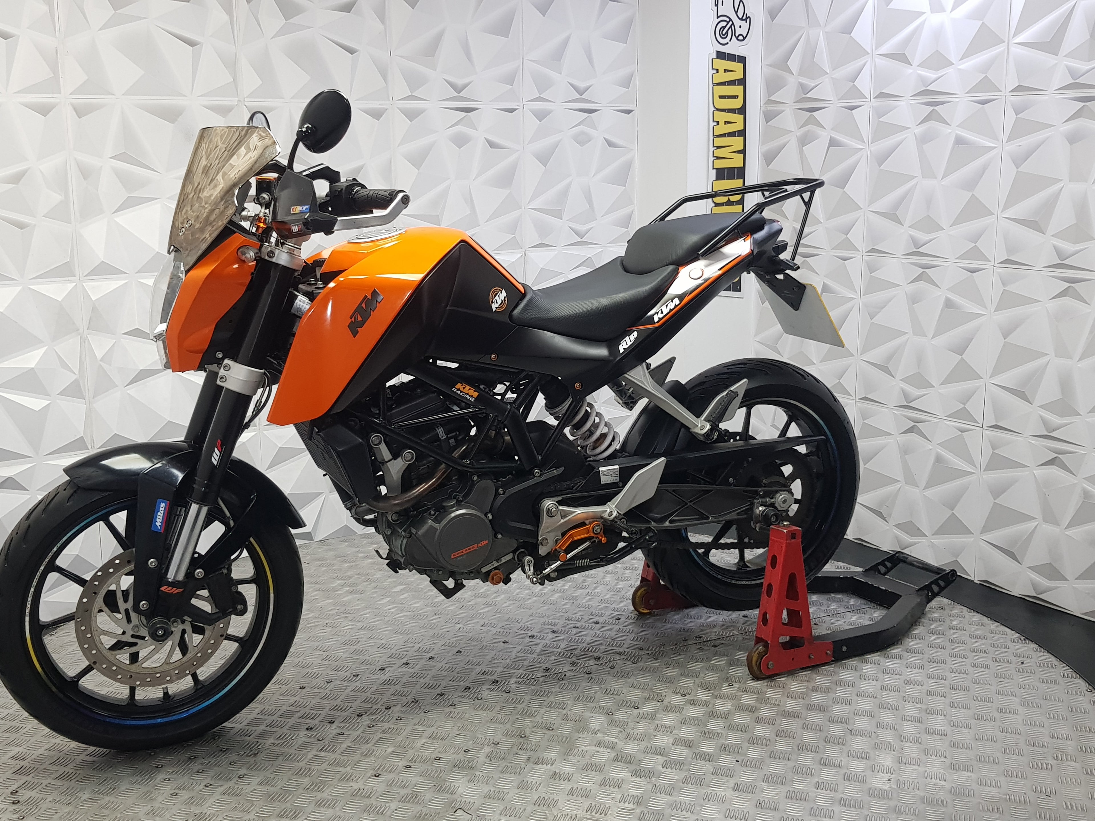2011 KTM DUKE 125