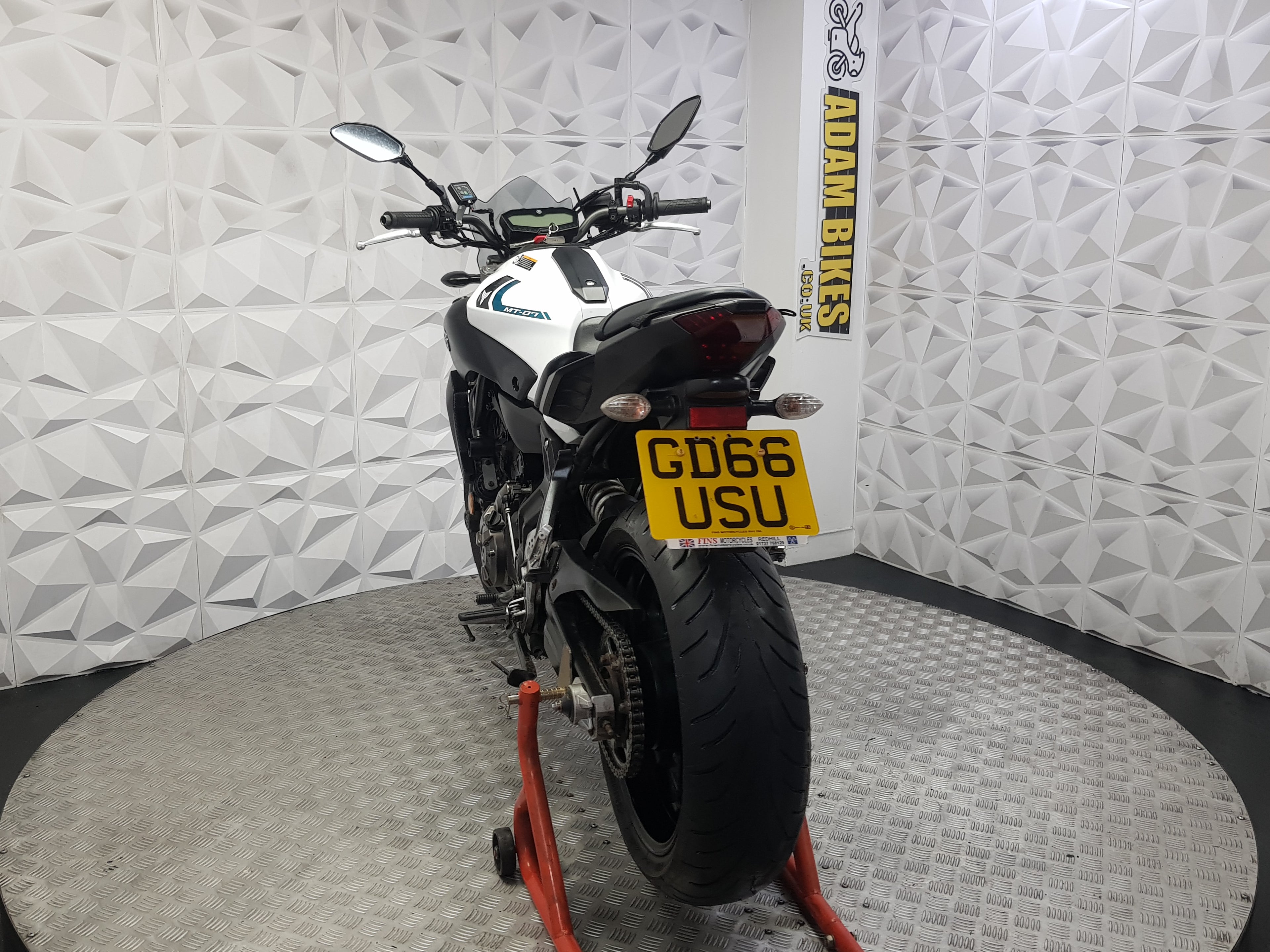 2017 YAMAHA MT07 ABS